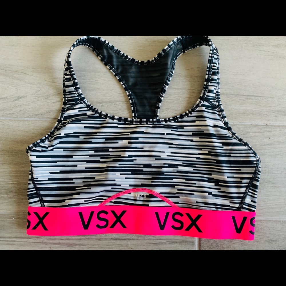 Sports bra